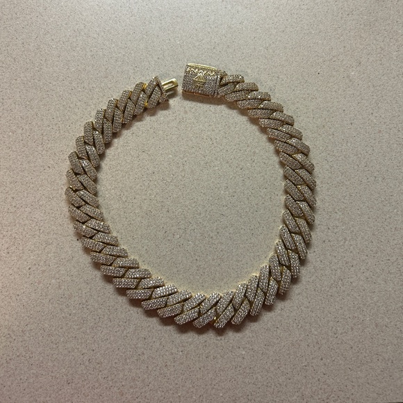 Cuban link chain - Picture 1 of 3